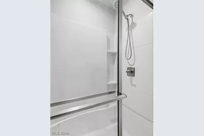 346 Lakewick Lane, Willowick, OH 44095 - Photo 15