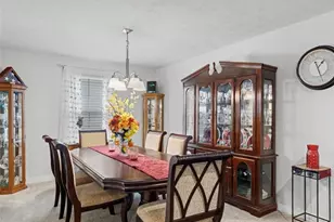 346 Lakewick Ln, Willowick, OH 44095 - Photo 5