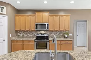 34453 Braemore Dr, North Ridgeville, OH 44039 - Photo 17