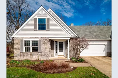 7770 Arbor Way, Parma, OH 44134 - Photo 1
