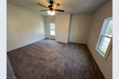 230 Van Buren Street, Zanesville, OH 43701 - Photo 13