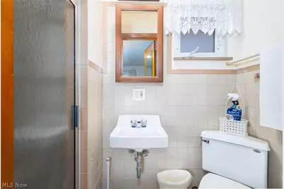 132 Bryden Road, Steubenville, OH 43953 - Photo 17