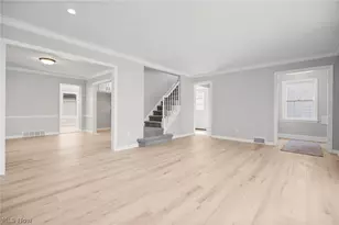 3703 Riedham Rd, Huber Heights, OH 44120 - Photo 5