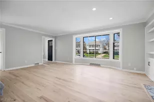 3703 Riedham Rd, Huber Heights, OH 44120 - Photo 3