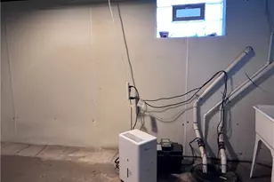 1236 Arnold Ave, Akron, OH 44305 - Photo 17