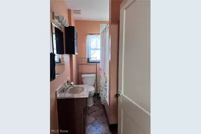 1236 Arnold Avenue, Akron, OH 44305 - Photo 7