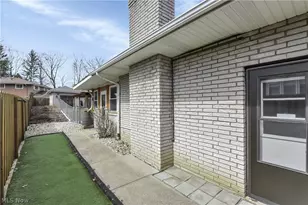 7350 Ames Rd, Parma, OH 44129 - Photo 43