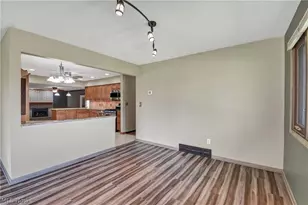 7350 Ames Rd, Parma, OH 44129 - Photo 7