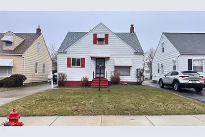 19513 Beverly Avenue, Maple Heights, OH 44137 - Photo 1