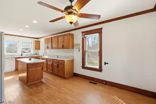 2410 Munroe Falls Ave, Cuyahoga Falls, OH 44221 - Photo 15