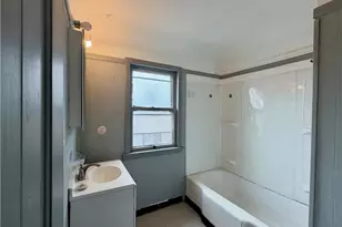 12402 Imperial Ave, Loveland, OH 44120 - Photo 5