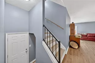 5236 Creekside Blvd, Brunswick Hills, OH 44212 - Photo 11