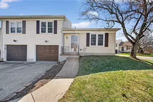 5236 Creekside Blvd, Brunswick Hills, OH 44212 - Photo 37