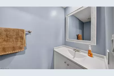 5236 Creekside Boulevard, Brunswick Hills, OH 44212 - Photo 31