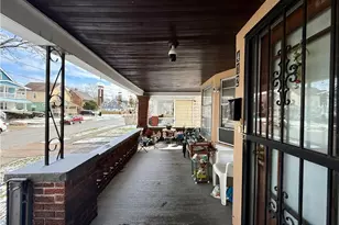 412 E 146th St, Loveland, OH 44110 - Photo 3