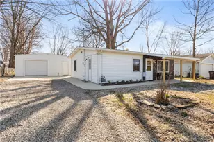 12361 Avalon Dr, Grafton, OH 44044 - Photo 3