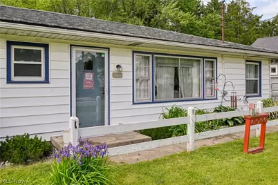 2161 Savoy Avenue, Akron, OH 44305 - Photo 3