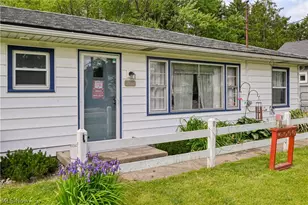 2161 Savoy Ave, Akron, OH 44305 - Photo 3