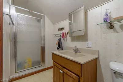 1202 N Wooster Avenue, Dover, OH 44622 - Photo 27