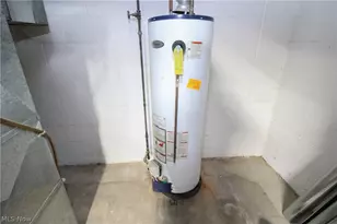 3628 Hopkins Rd, Youngstown, OH 44511 - Photo 25