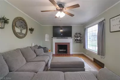 3628 Hopkins Road, Youngstown, OH 44511 - Photo 7