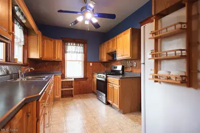 33 N Hartford Avenue, Youngstown, OH 44509 - Photo 7