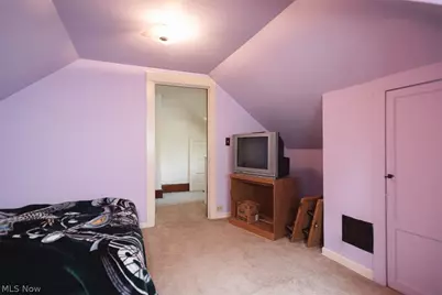 33 N Hartford Avenue, Youngstown, OH 44509 - Photo 15