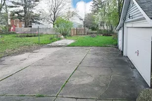 33 N Hartford Ave, Youngstown, OH 44509 - Photo 23