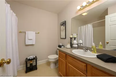 1412 Camden Ridge Boulevard, Akron, OH 44312 - Photo 23