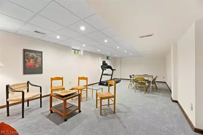 960 Poulsen Drive, Akron, OH 44313 - Photo 37