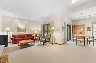 960 Poulsen Dr, Akron, OH 44313 - Photo 13