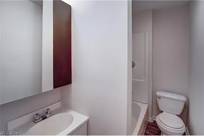 7619 Lawn Avenue, Loveland, OH 44102 - Photo 15