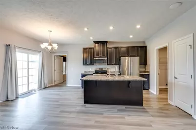 6667 Leestone Avenue NE, Canton, OH 44721 - Photo 11