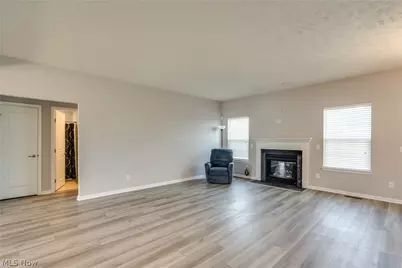 6667 Leestone Avenue NE, Canton, OH 44721 - Photo 7