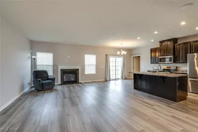 6667 Leestone Avenue NE, Canton, OH 44721 - Photo 9