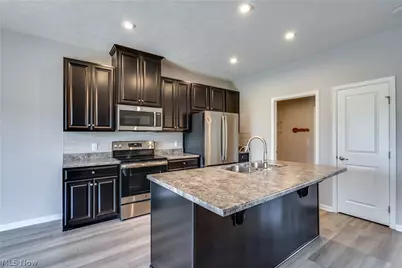 6667 Leestone Avenue NE, Canton, OH 44721 - Photo 13