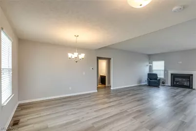 6667 Leestone Avenue NE, Canton, OH 44721 - Photo 3