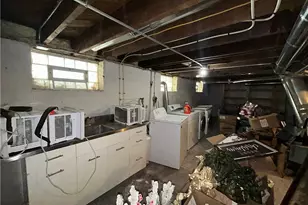 1305 W 106th St, Loveland, OH 44102 - Photo 17