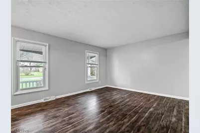 5922 Opal Street, North Ridgeville, OH 44039 - Photo 7