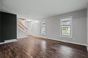 5922 Opal St, North Ridgeville, OH 44039 - Photo 9