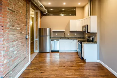 3800 Euclid Avenue #108, Loveland, OH 44115 - Photo 11