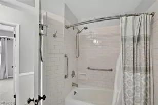 19825 Deer Run Ln, Strongsville, OH 44149 - Photo 43