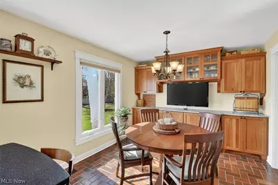 19825 Deer Run Lane, Strongsville, OH 44149 - Photo 9
