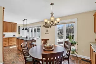 19825 Deer Run Ln, Strongsville, OH 44149 - Photo 11