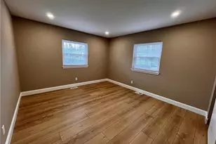 6910 Carriage Hill Dr, Brecksville, OH 44141 - Photo 17