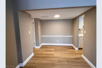 6910 Carriage Hill Drive #101, Brecksville, OH 44141 - Photo 13