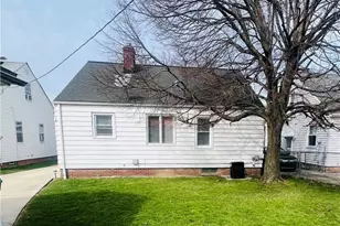 21300 Wilmore Ave, Euclid, OH 44123 - Photo 15