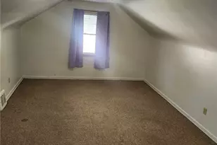 21300 Wilmore Ave, Euclid, OH 44123 - Photo 13