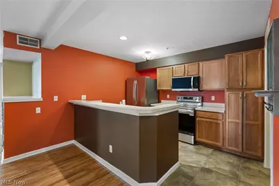 23003 Chandlers Lane #224, Olmsted Falls, OH 44138 - Photo 13