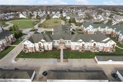 23003 Chandlers Lane #224, Olmsted Falls, OH 44138 - Photo 3